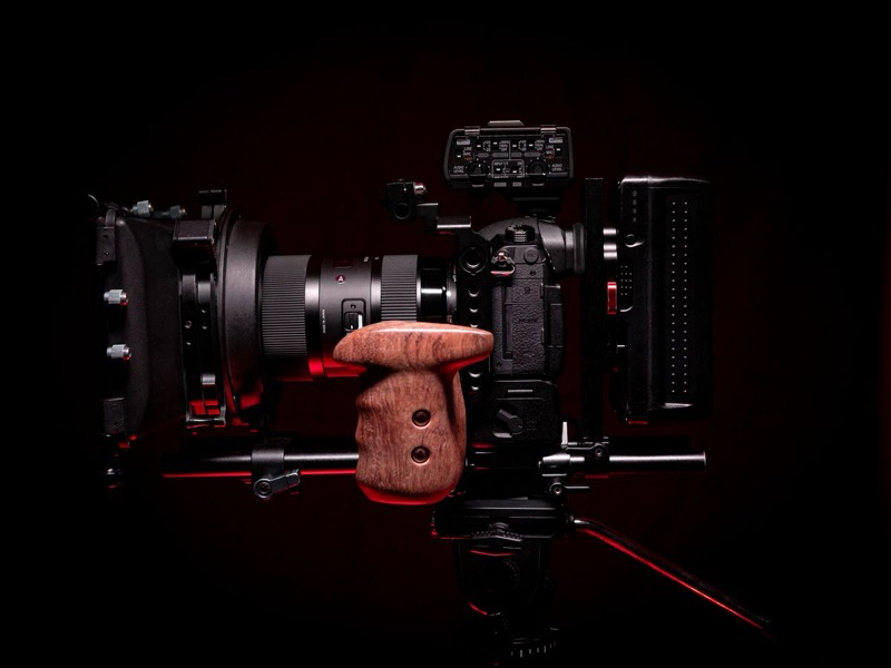 RED Epic-X Dragon 6K Cinema Camera