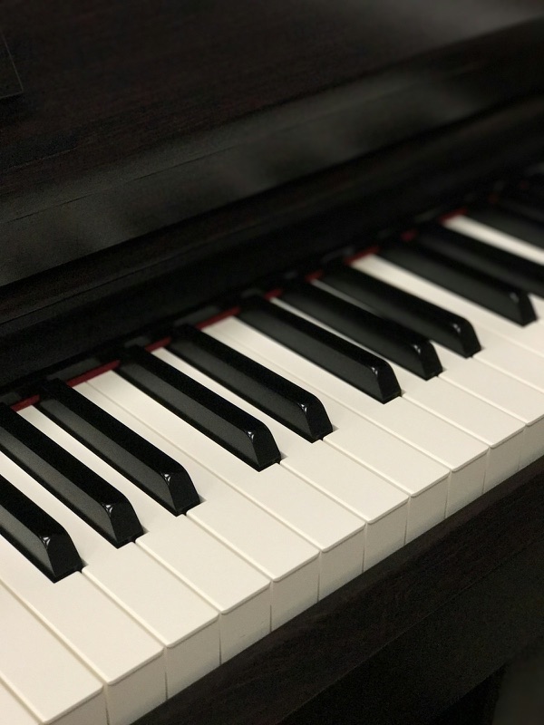 Yamaha Clavinova CVP-309 Digital Piano